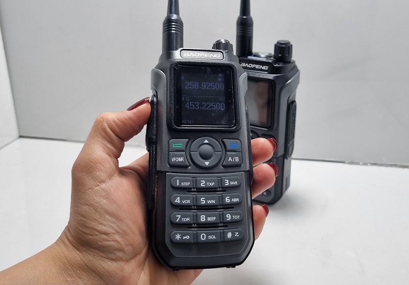بیسیم باوفنگ UV 21 Pro V2